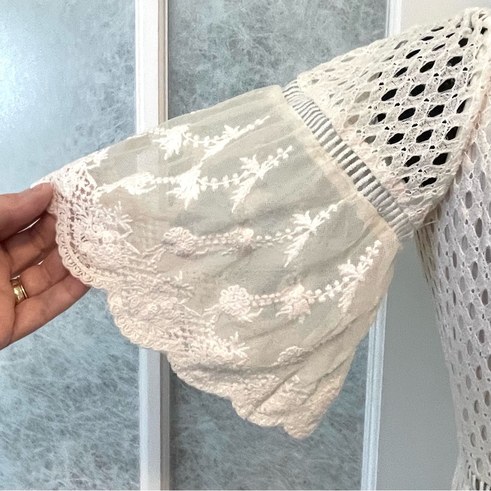Listicle Size Small Off-The-Shoulder Open Weave Dress Lace Bell Sleeve Cream - Picture 5 of 14